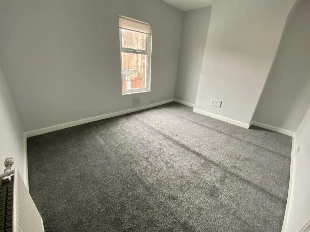 Dorrit Street, L8, photo 10