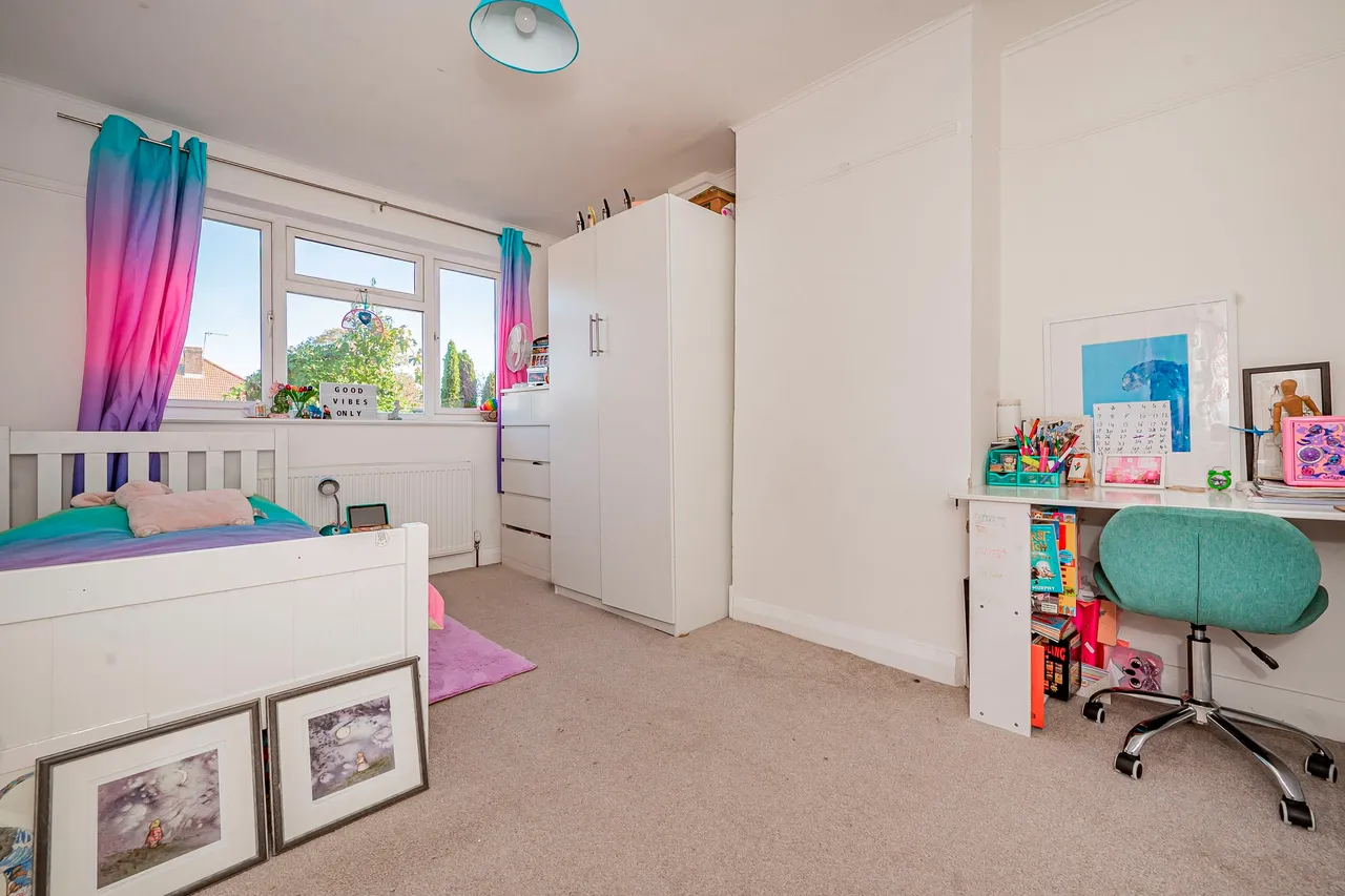 Waverley Avenue, Twickenham, TW2, photo 10