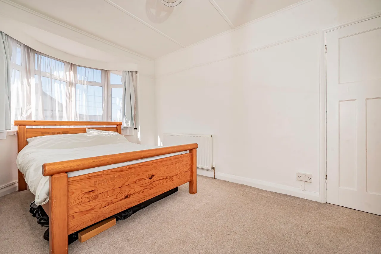 Waverley Avenue, Twickenham, TW2, photo 11
