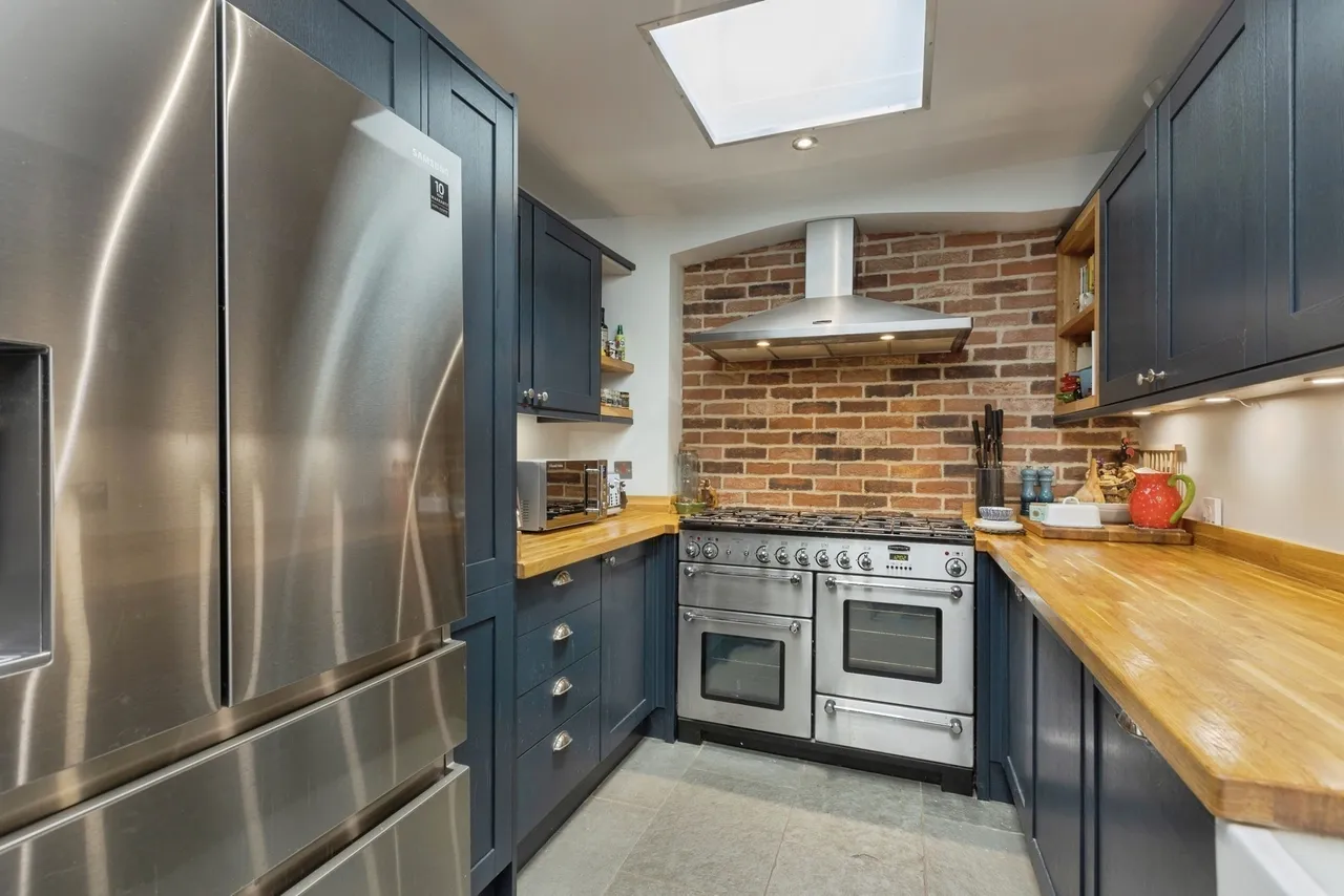 Tanyard Hill, Shorne, DA12, photo 8