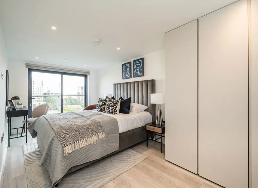 Plough Road, Battersea, SW11, photo 9