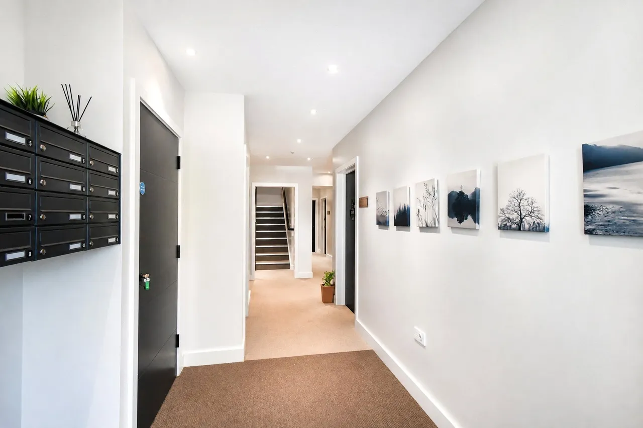Dunleys Hill, North Warnborough, Hook, Hampshire, RG29 1EA, photo 12