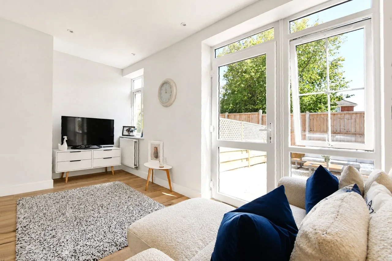 Dunleys Hill, North Warnborough, Hook, Hampshire, RG29 1EA, photo 8