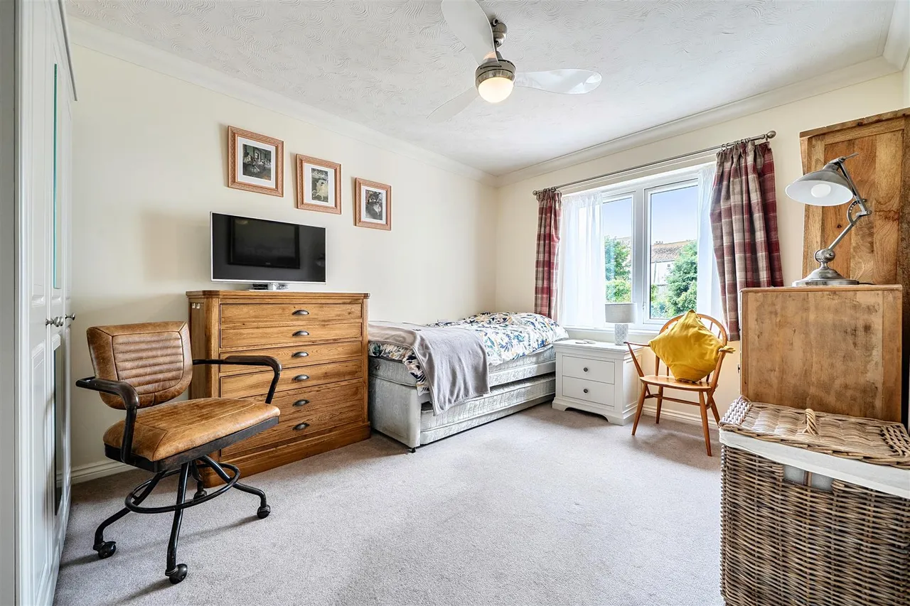New Town Lane, Penzance, TR18, photo 10