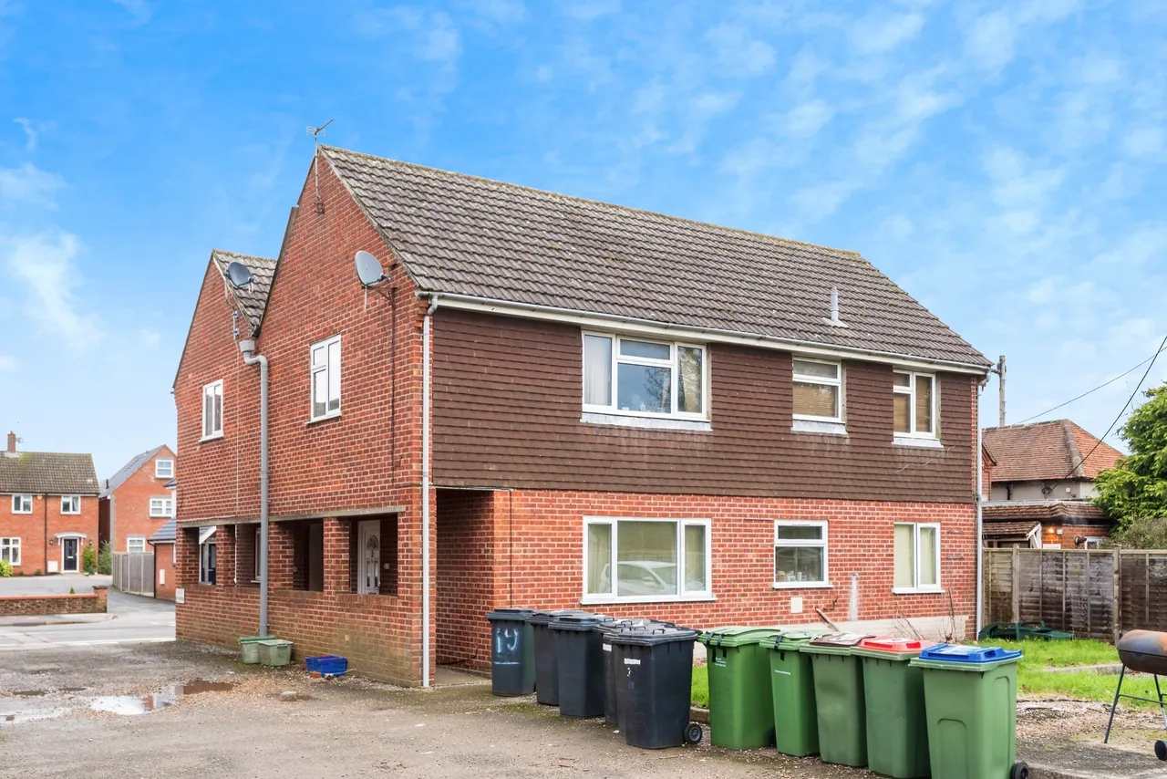 Chapel Street, Thatcham, RG18, photo 4