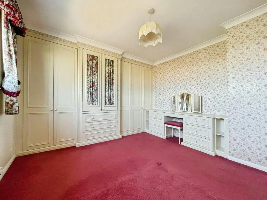 Sandwich Road, Cliffsend, CT12, photo 18