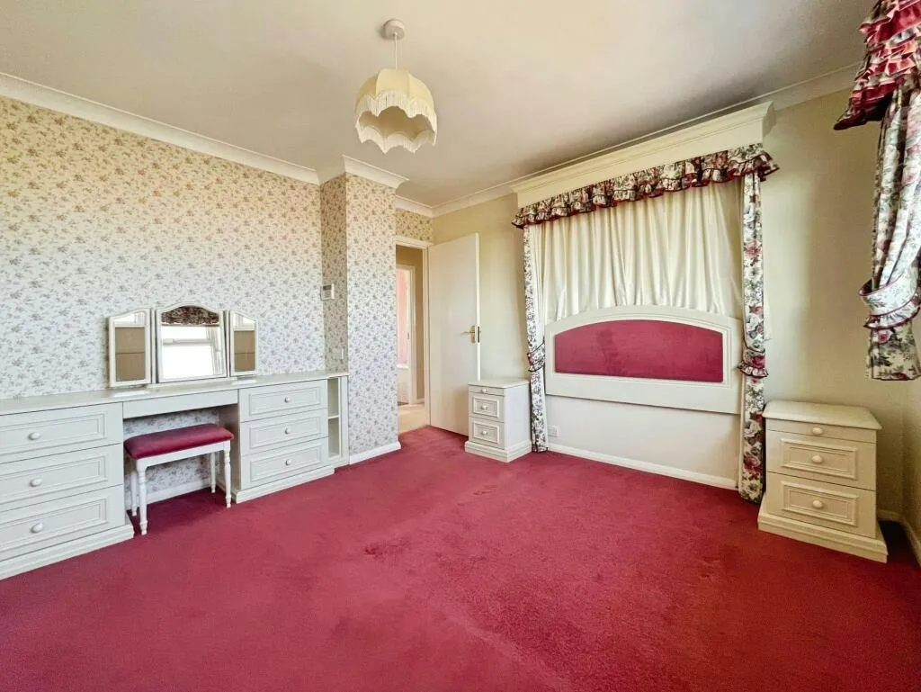 Sandwich Road, Cliffsend, CT12, photo 16