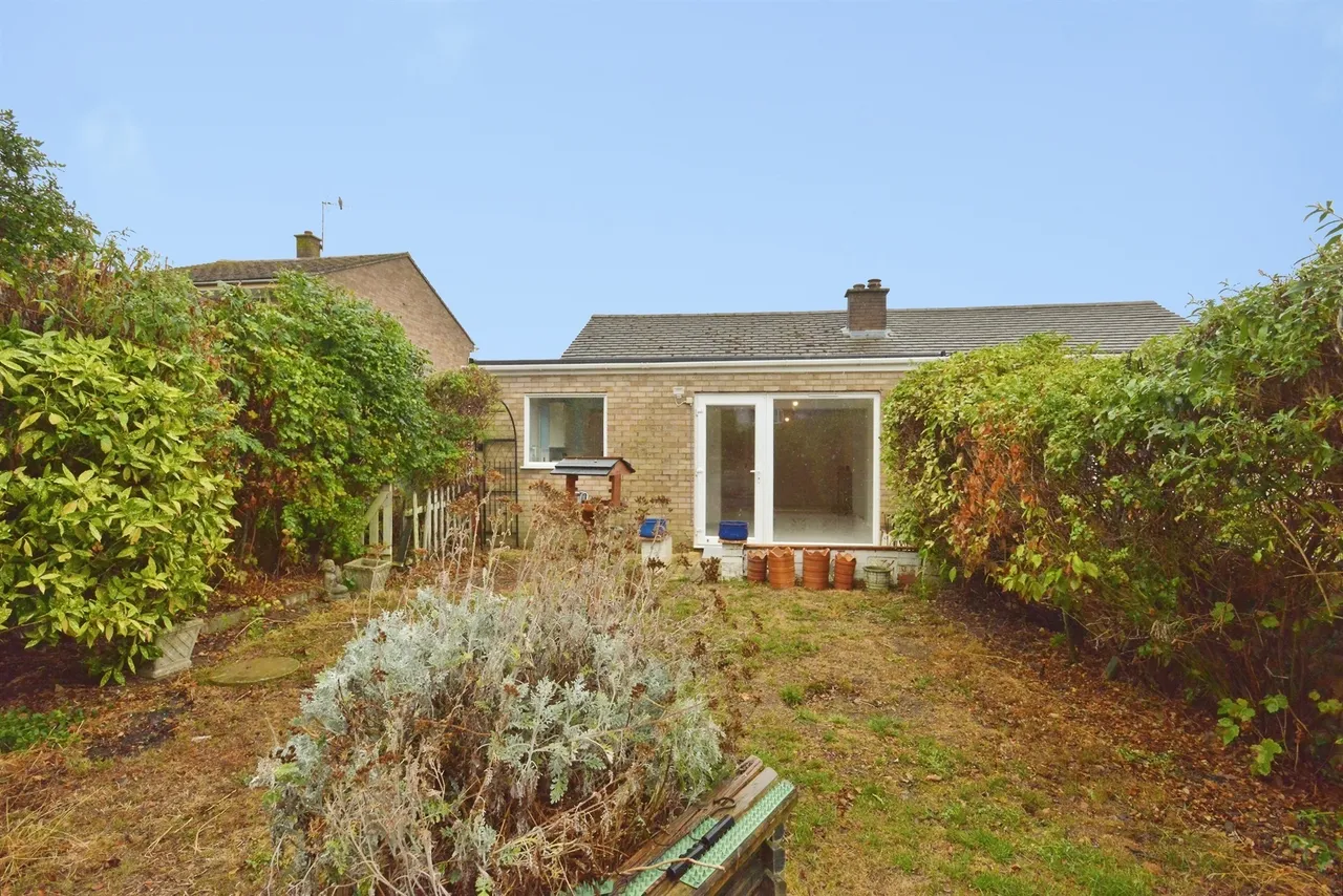High View, Deanshanger, MK19, photo 20