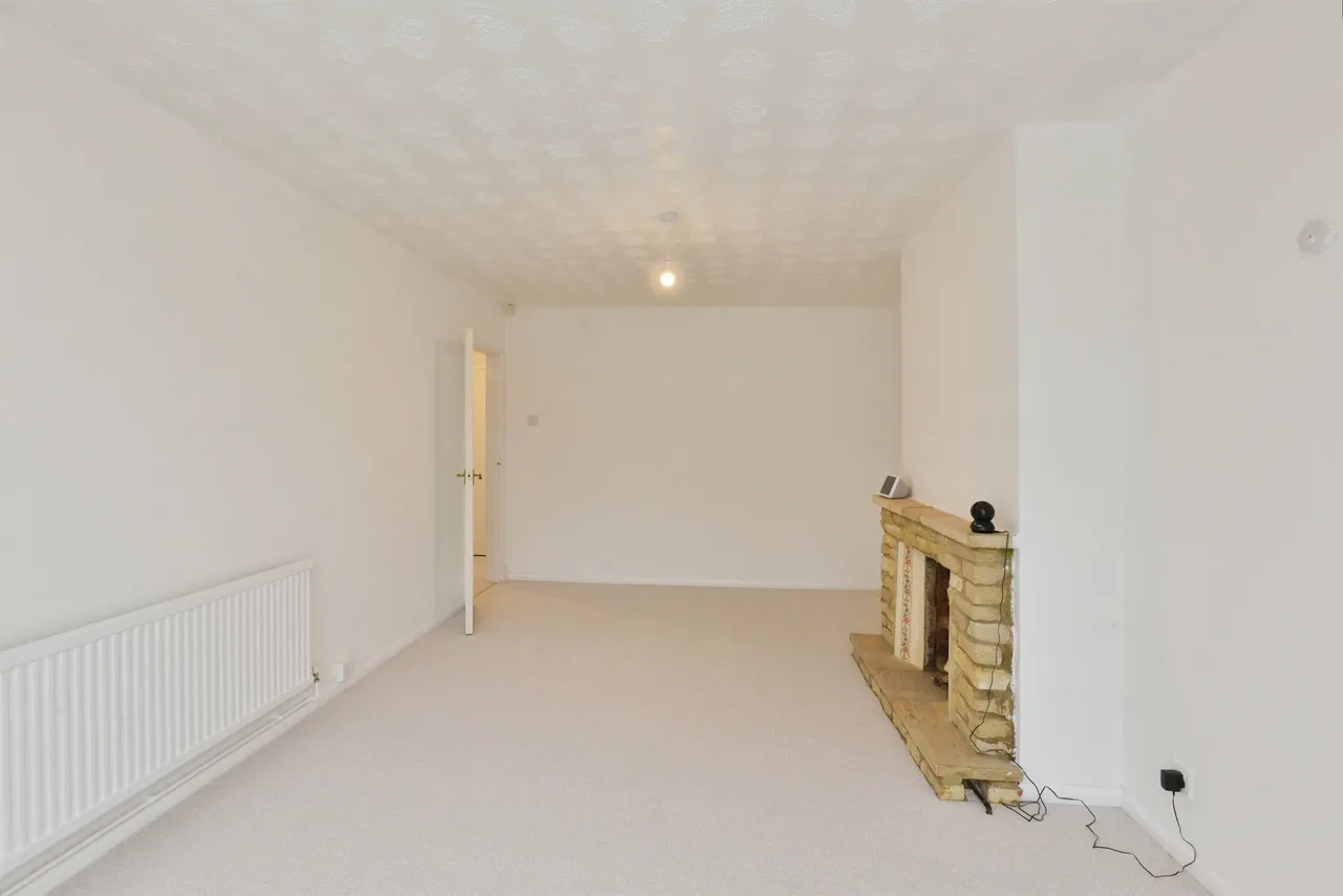 High View, Deanshanger, MK19, photo 12