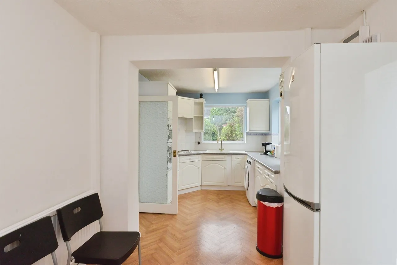 High View, Deanshanger, MK19, photo 11