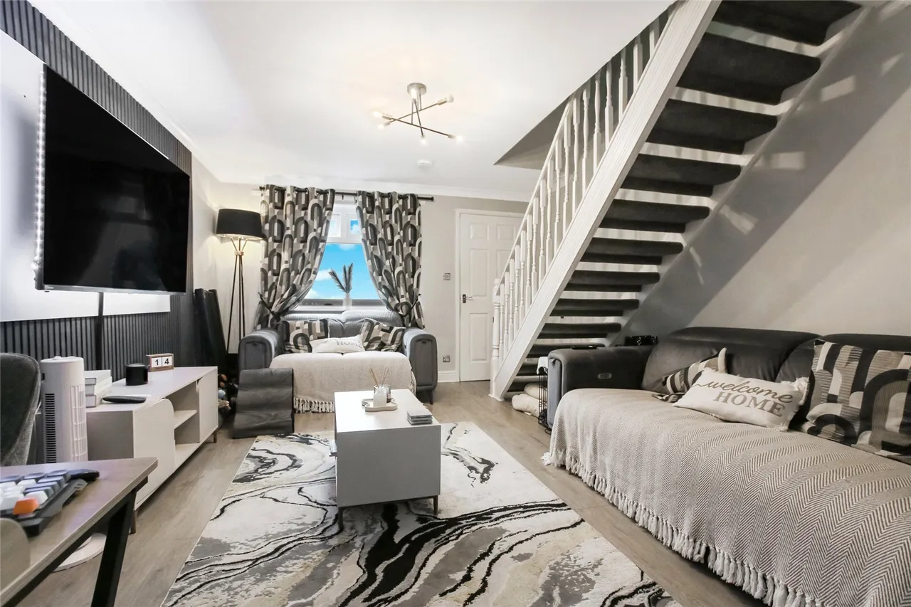 Ailsa Court, Hamilton, ML3, photo 2