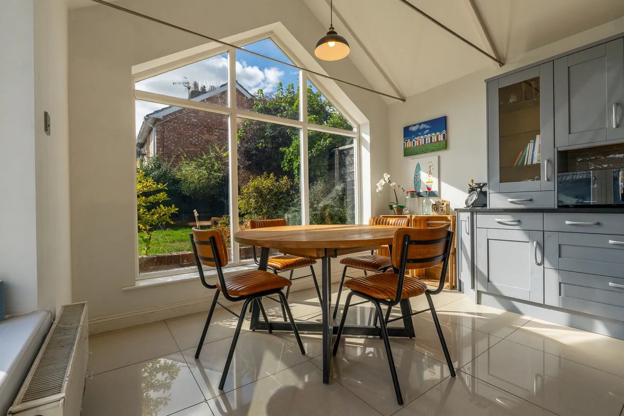 Littlefield Road, Alton, GU34, photo 12