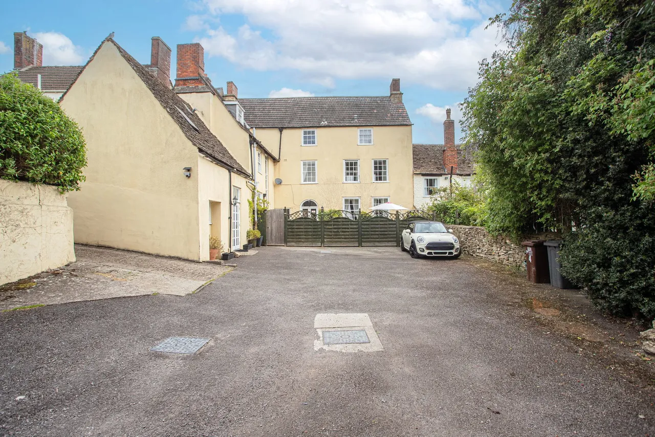 Long Street, Wotton-under-Edge, photo 26
