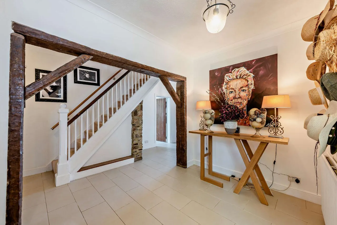 Strood Lane, Warnham, Horsham, West Sussex, RH12 3PF, photo 4