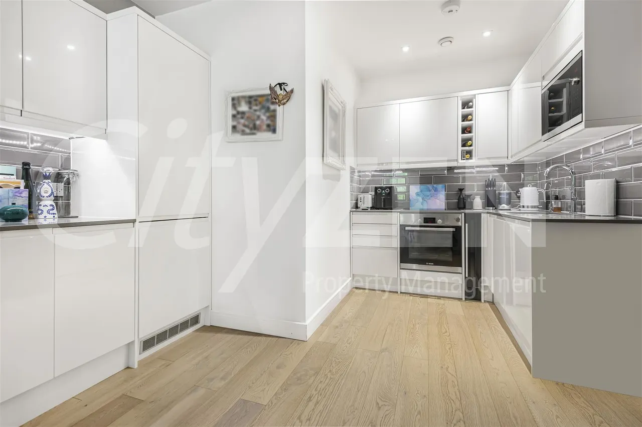 Aldenham Road, Bushey, WD23, photo 21