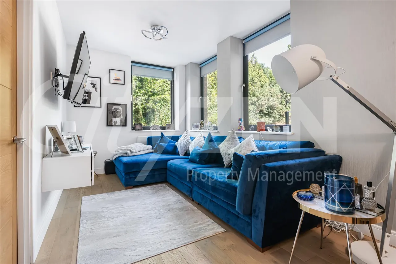 Aldenham Road, Bushey, WD23, photo 9
