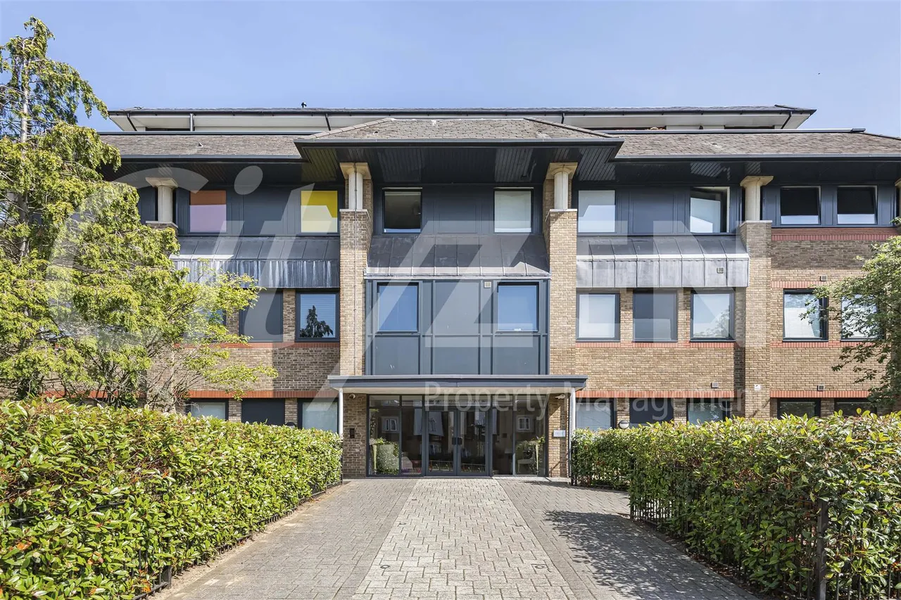 Aldenham Road, Bushey, WD23, photo 6