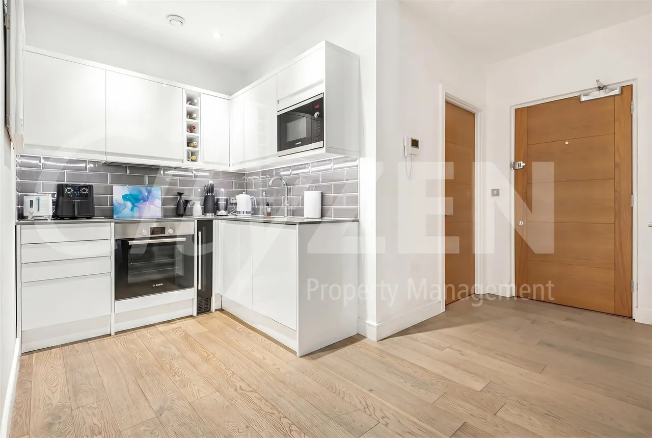 Aldenham Road, Bushey, WD23, photo 19