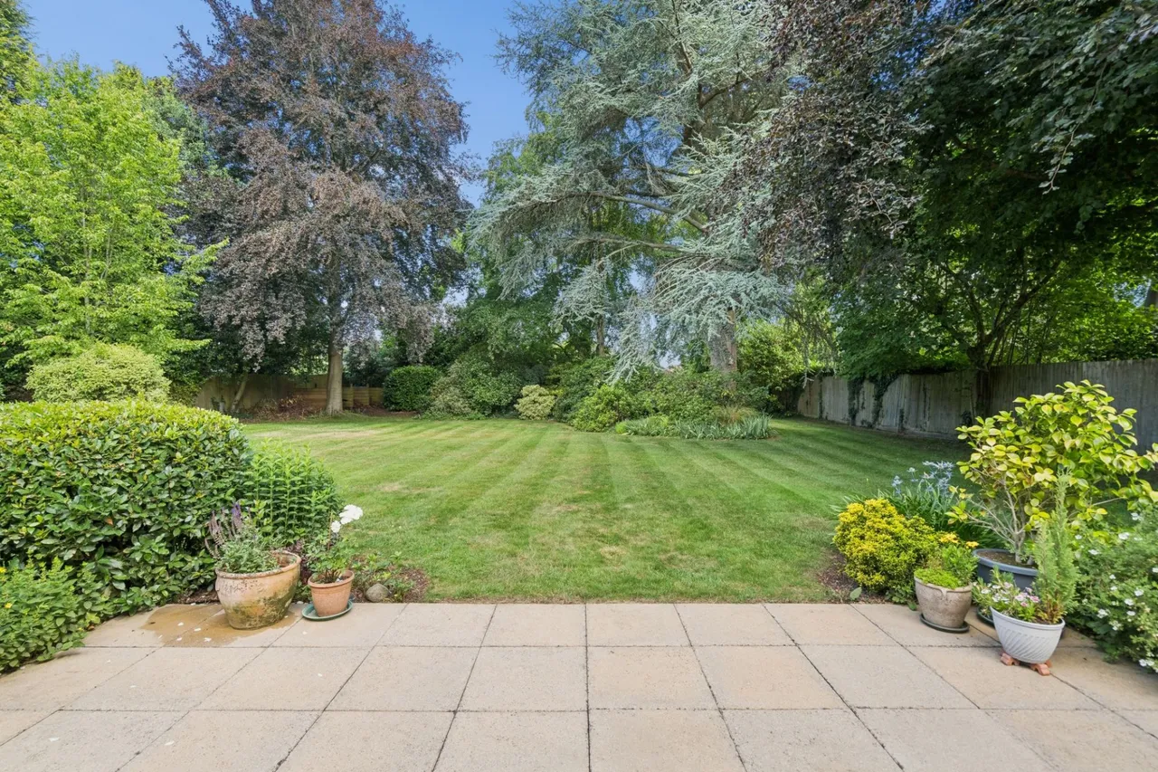 Ledborough Lane, Ledborough Court, HP9, photo 10