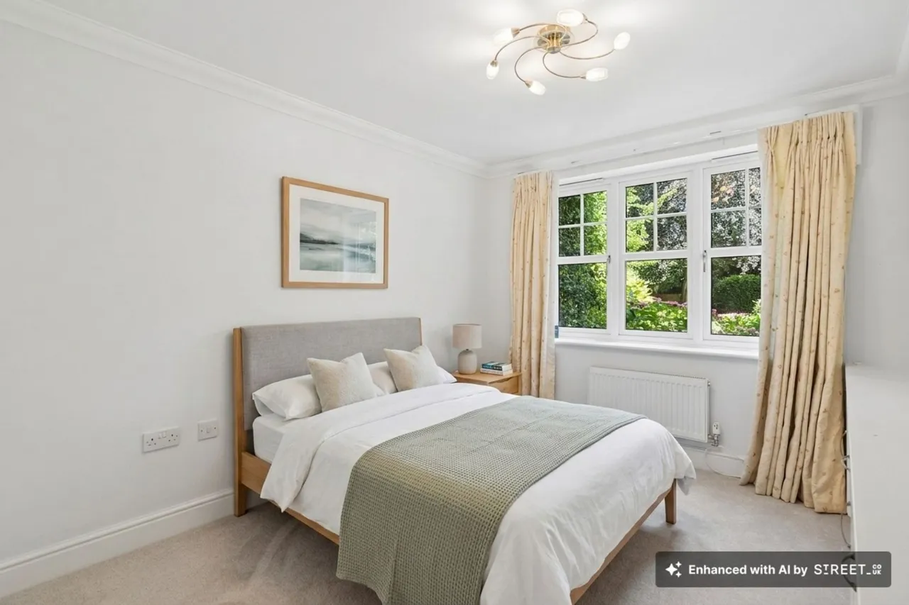 Ledborough Lane, Ledborough Court, HP9, photo 7