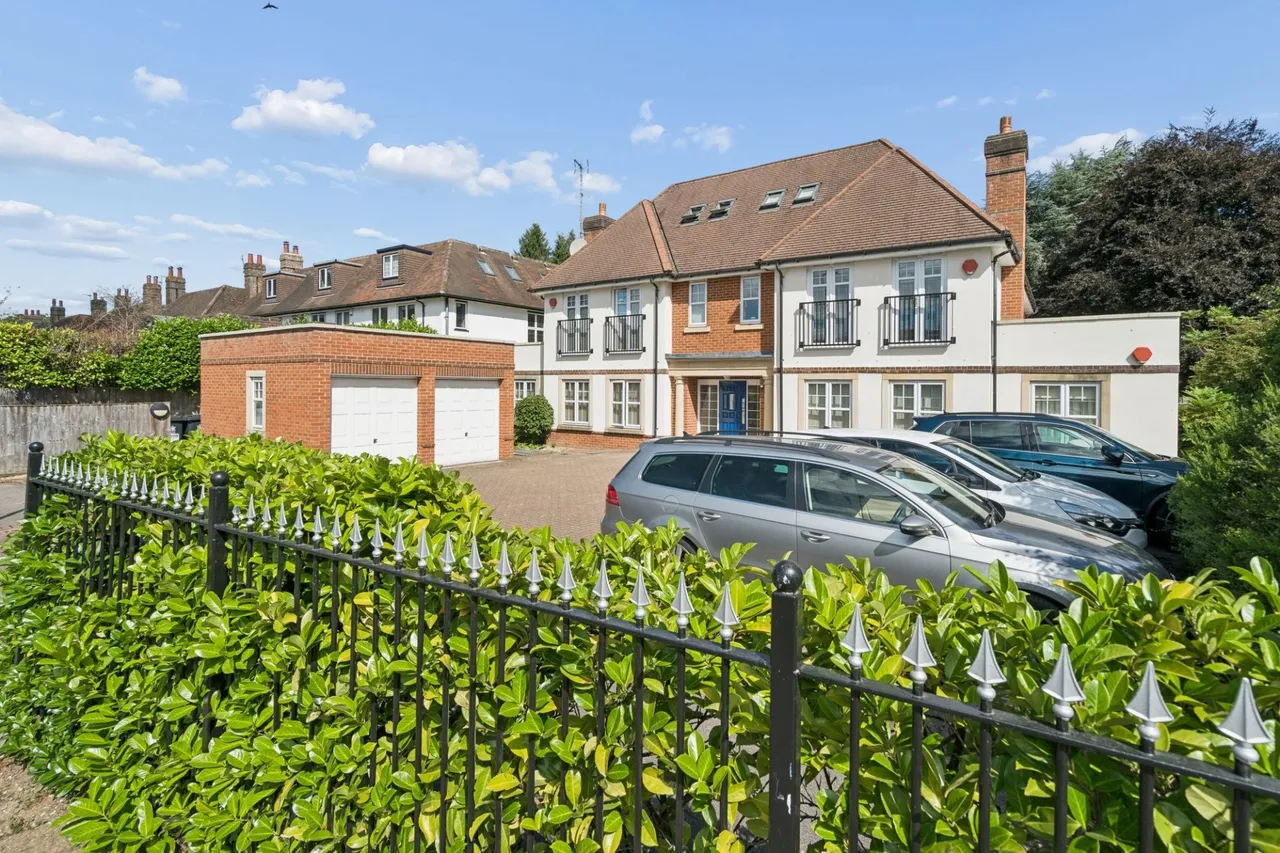 Ledborough Lane, Ledborough Court, HP9, photo 19