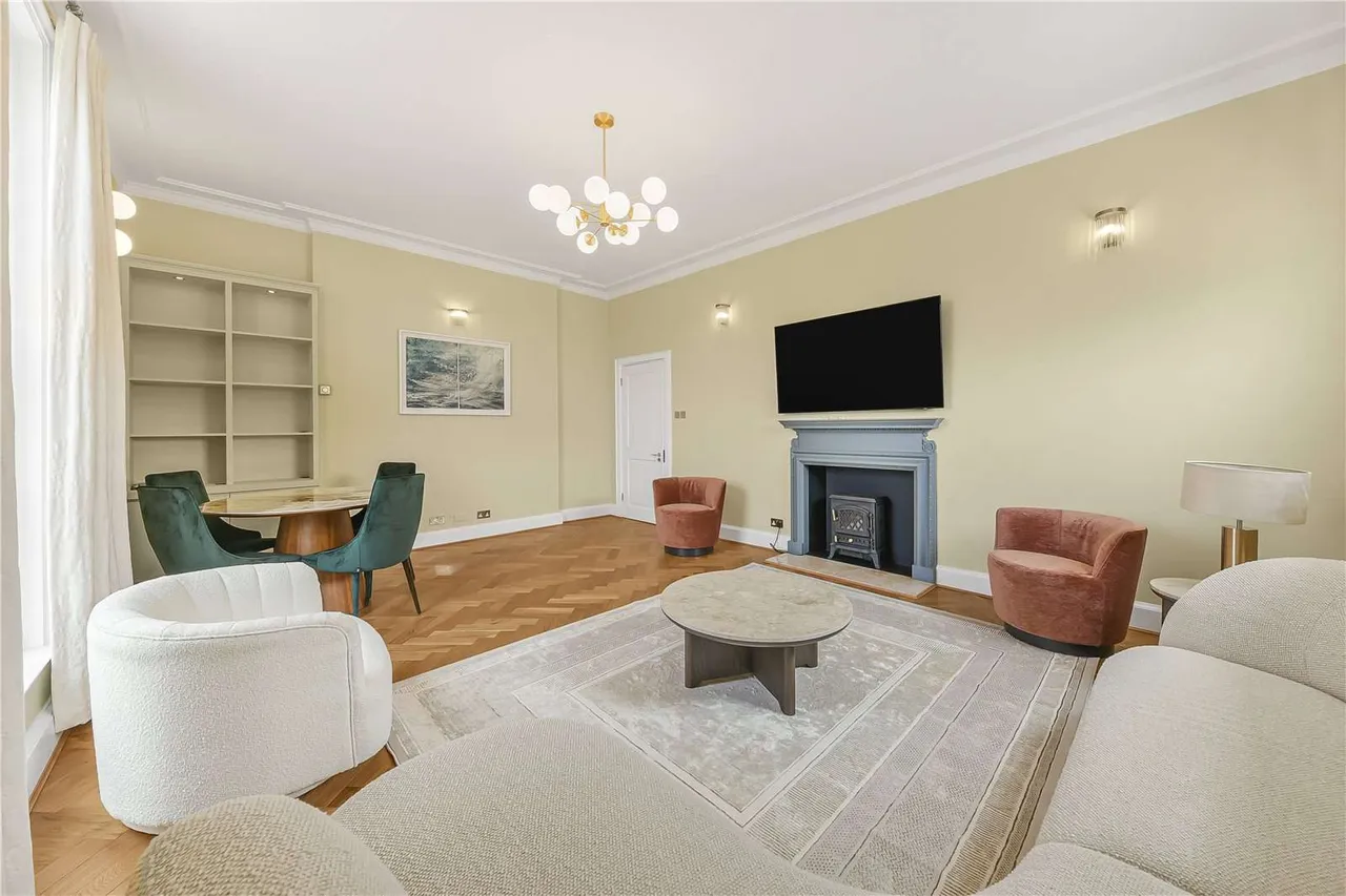 Cumberland Terrace, London, NW1 4HP, photo 3