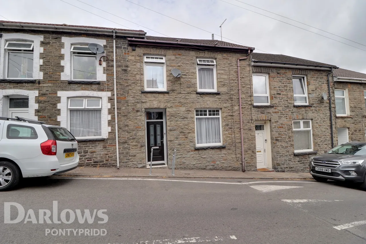 3 bed house for sale, High Street, Pontypridd