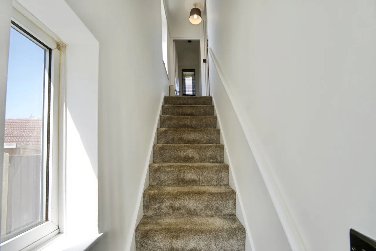 Thompson Road, DAGENHAM, Essex, RM9, photo 16