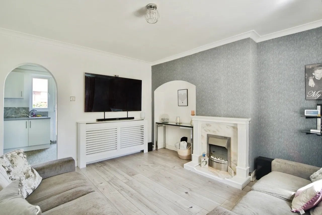Thompson Road, DAGENHAM, Essex, RM9, photo 14