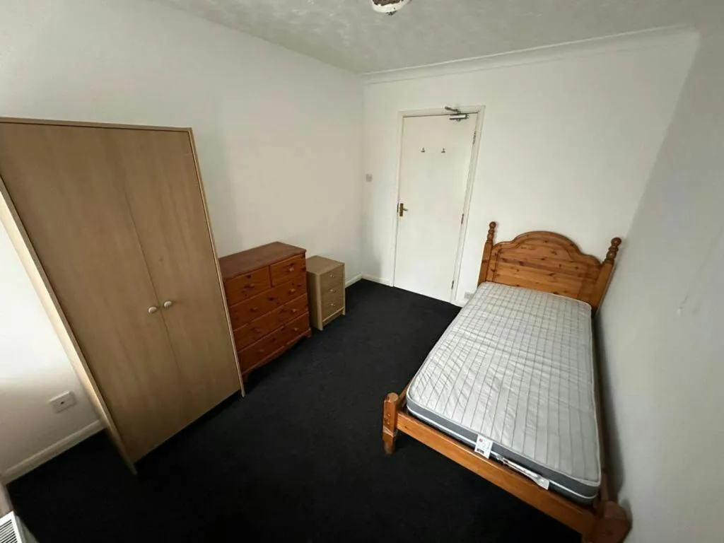 Park Lane, Newmarket, CB8, photo 5