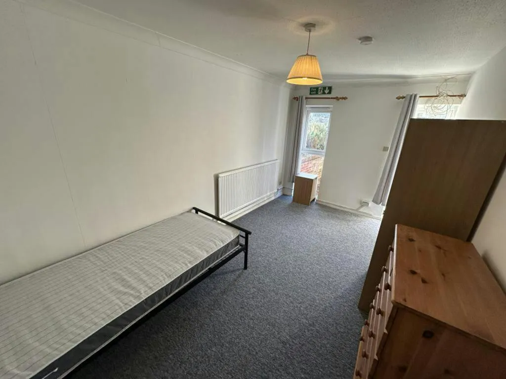 Park Lane, Newmarket, CB8, photo 8