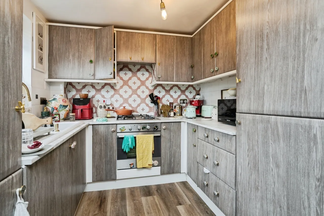 Appleton Grove, Wigan, WN3, photo 6
