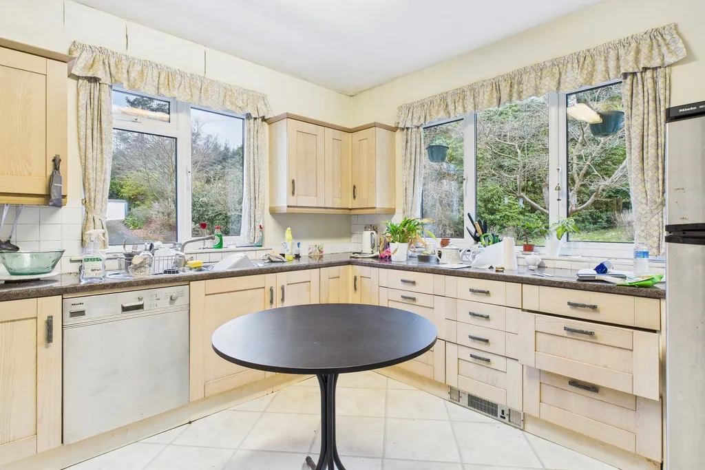 Bracken Bank, Ferney Green, LA23, photo 14