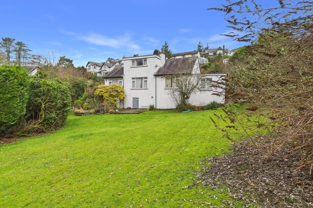 Bracken Bank, Ferney Green, LA23, photo 9