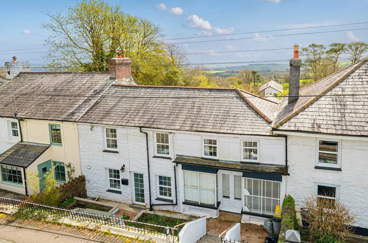 3 bed property for sale — Fernleigh Terrace, St. Anns Chapel, Gunnislake, Cornwall, PL18