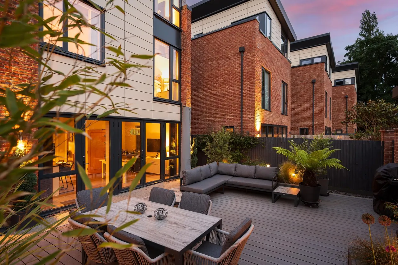 Teeton Mill Place, Newbury, RG14, photo 16