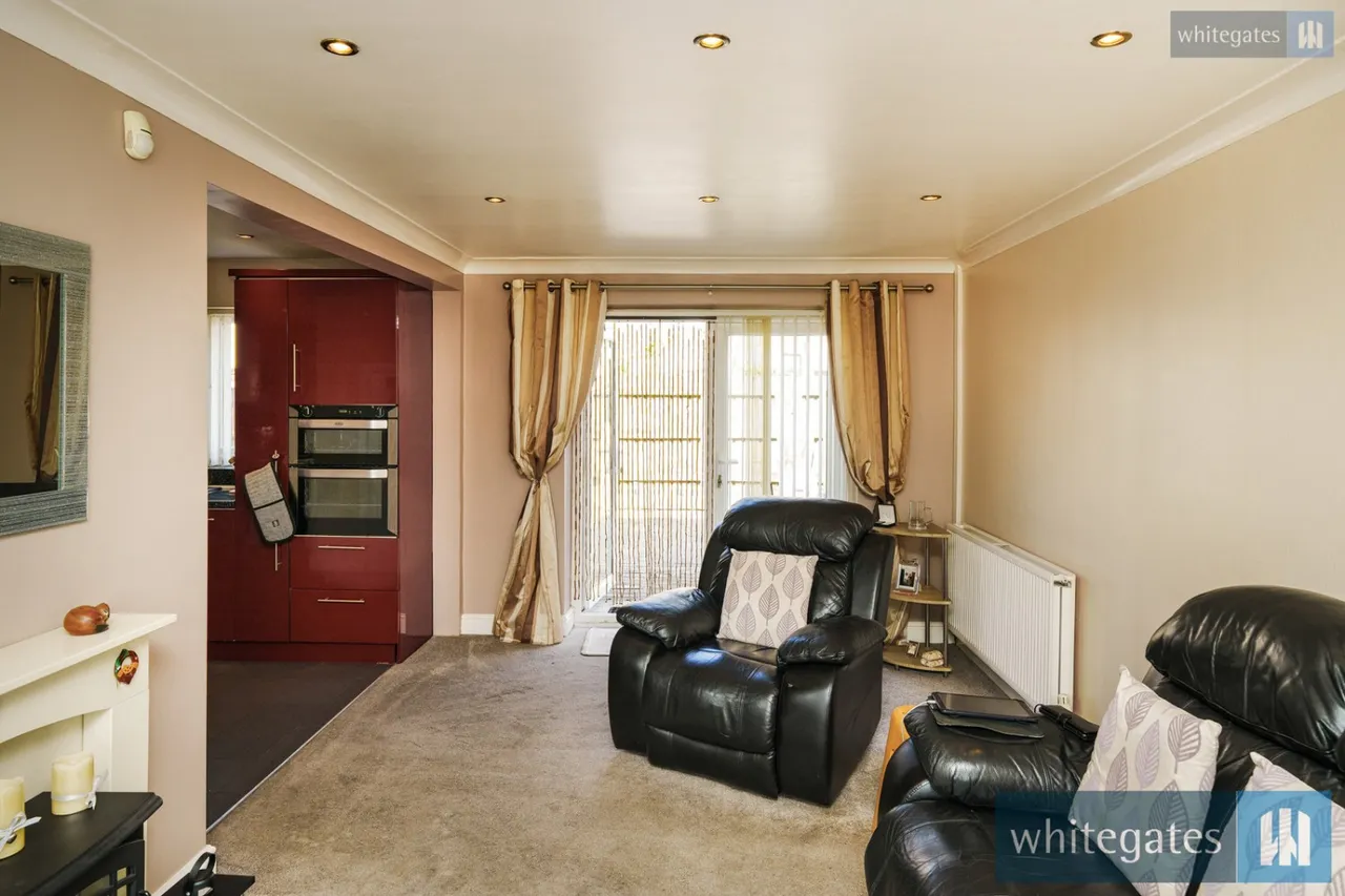 The Marian Way, Bootle, L30, photo 6