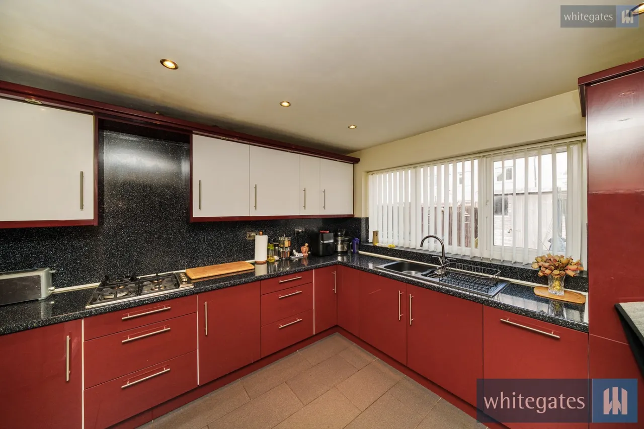 The Marian Way, Bootle, L30, photo 9