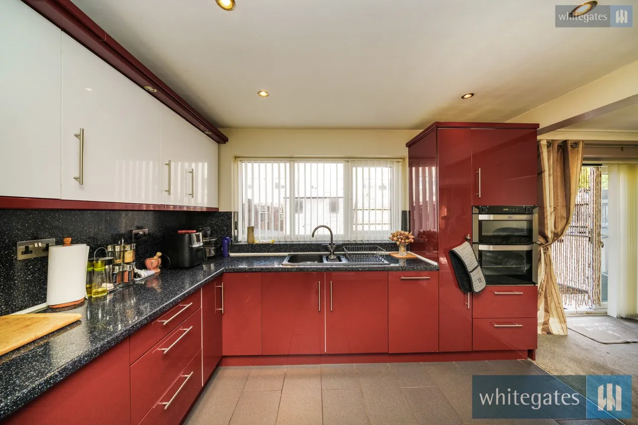 The Marian Way, Bootle, L30, photo 2