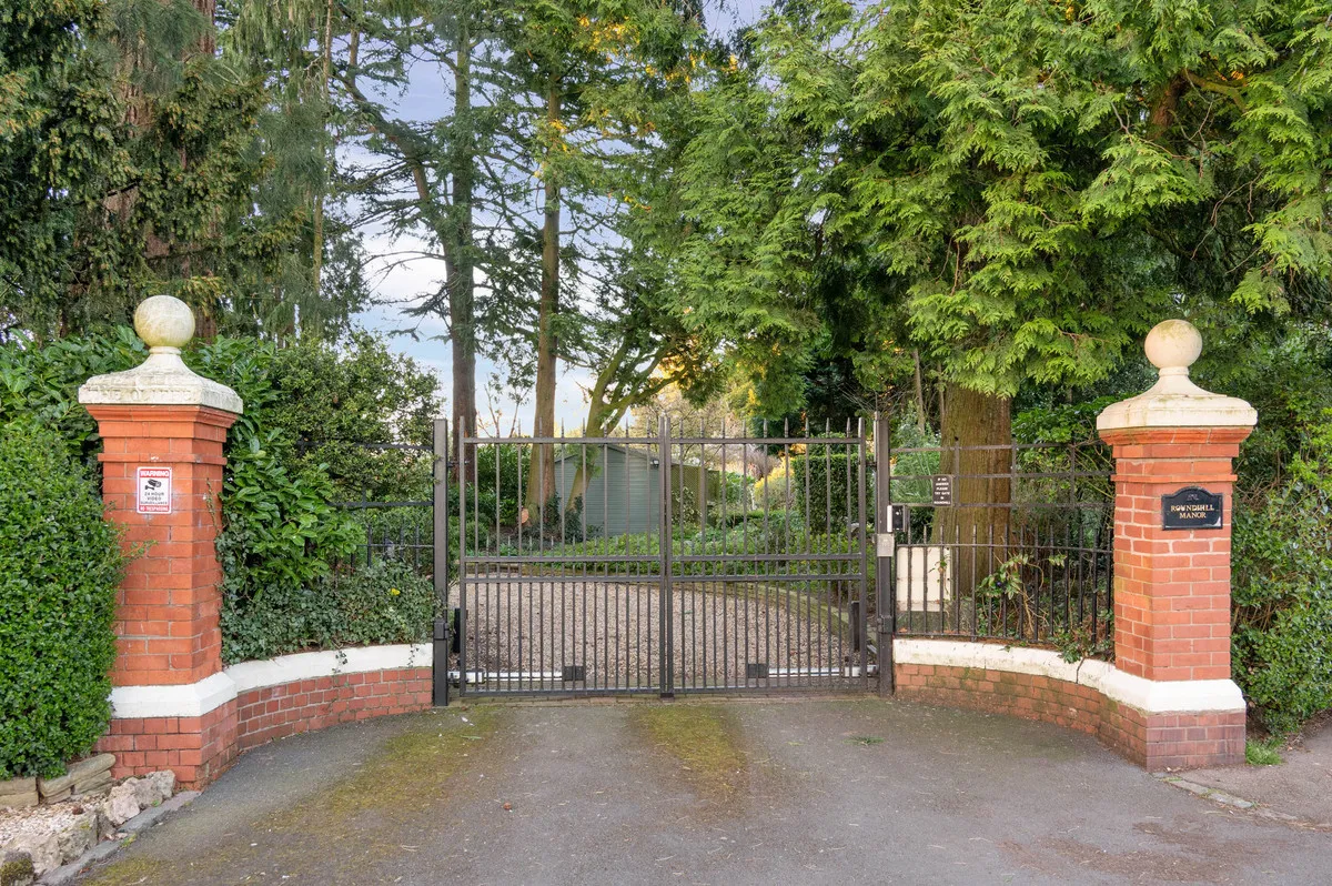 Roundhill, Kirby Muxloe, LE9, photo 7