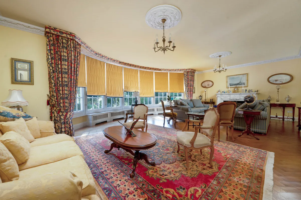 Roundhill, Kirby Muxloe, LE9, photo 12