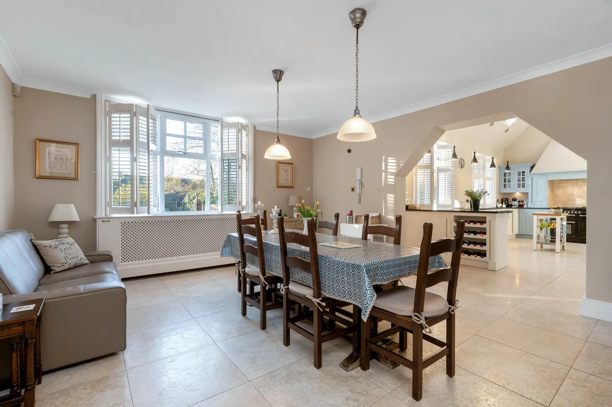 Roundhill, Kirby Muxloe, LE9, photo 11