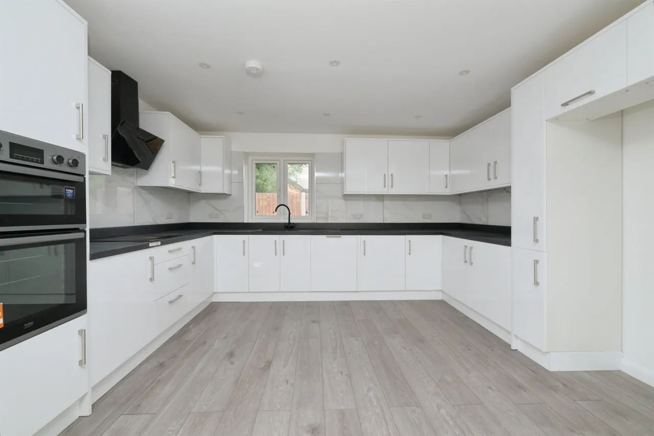 St. Botolphs Lane, Peterborough, PE2, photo 3