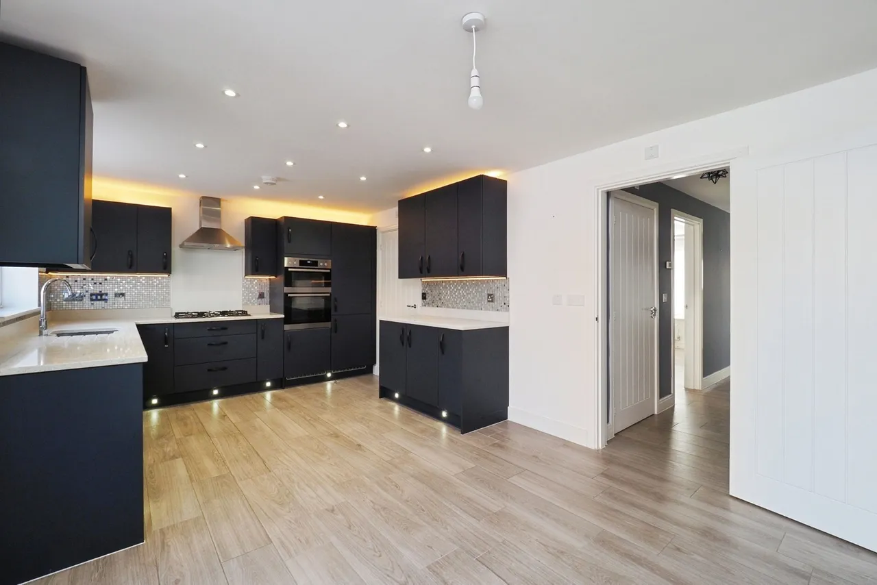 Burrows Drive, Bingham, NG13, photo 9