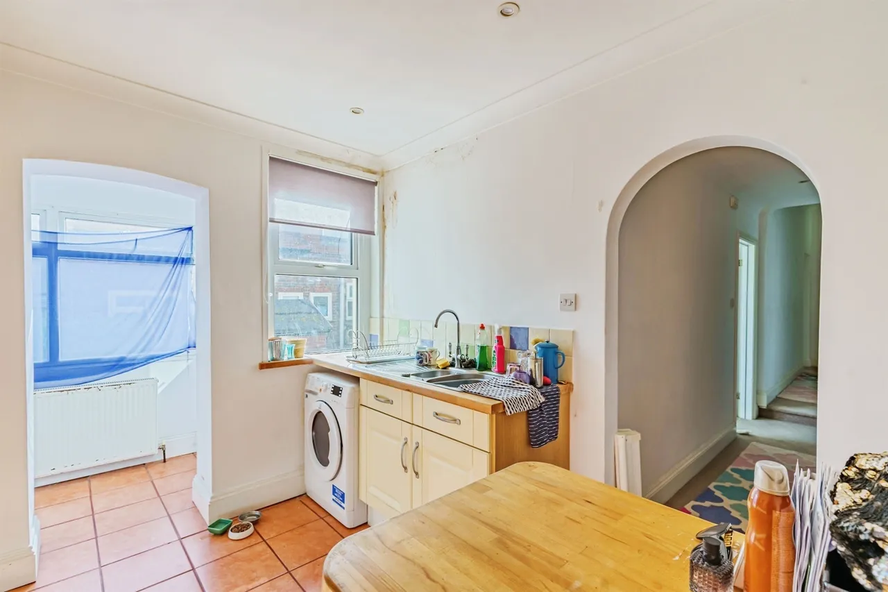 Connaught Road, Seaford, BN25, photo 6
