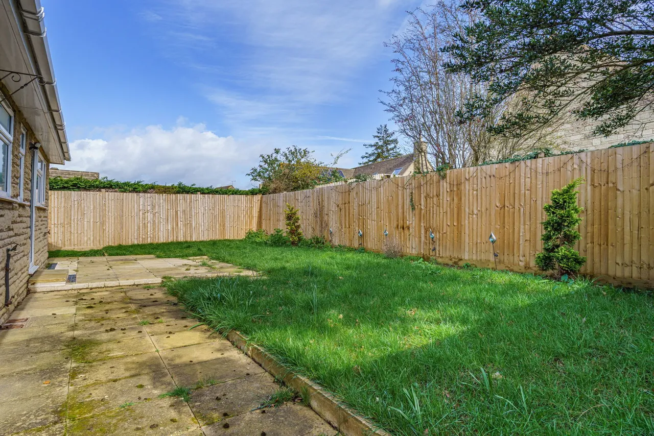 Gable Point, Woodmancote, GL52, photo 10