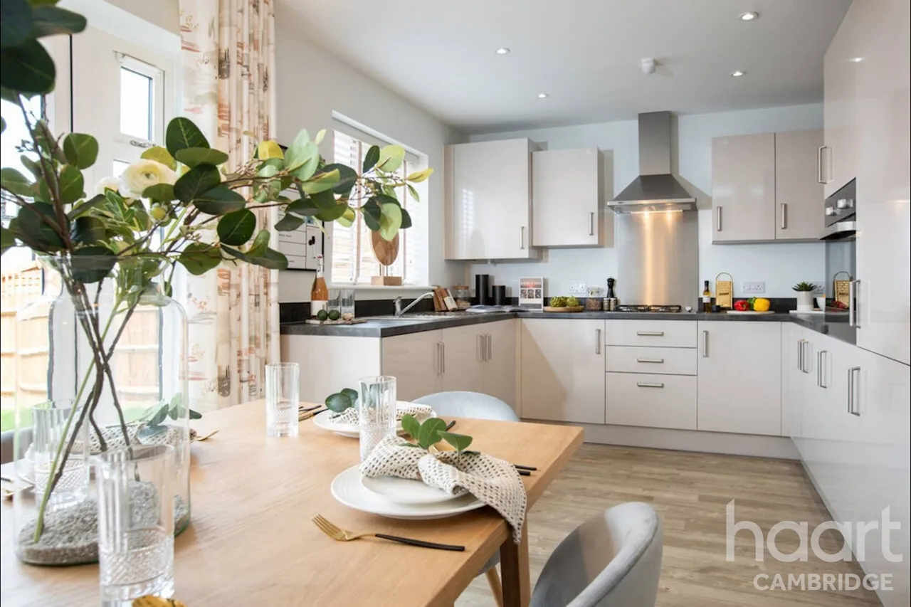 Hatton Gate, Longstanton, CB24, photo 5