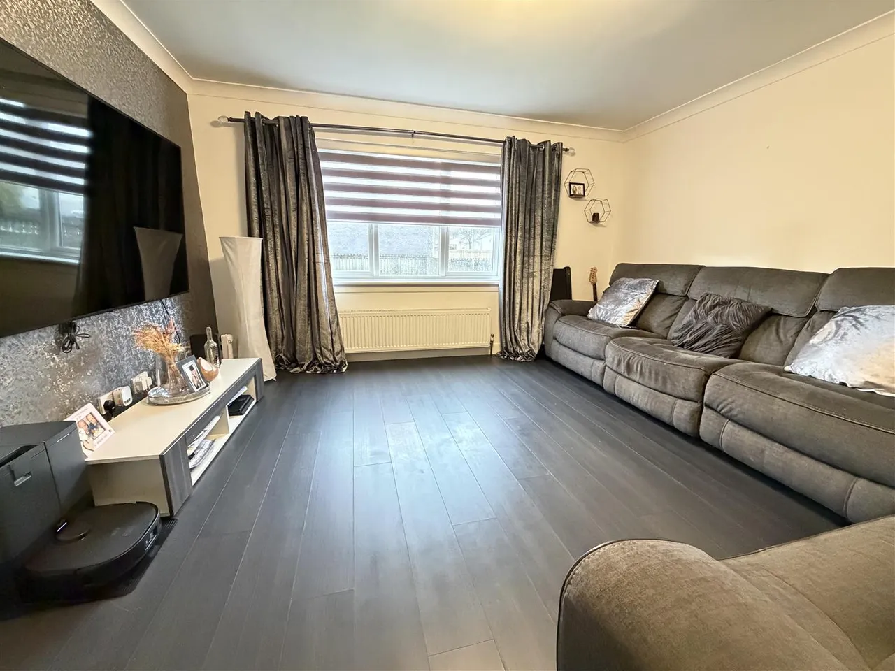 Woodlands Gardens, Bothwell, Glasgow, G71 8NU, photo 2