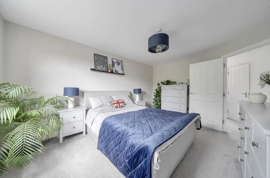 Hutton Close, Newbury, RG14, photo 9