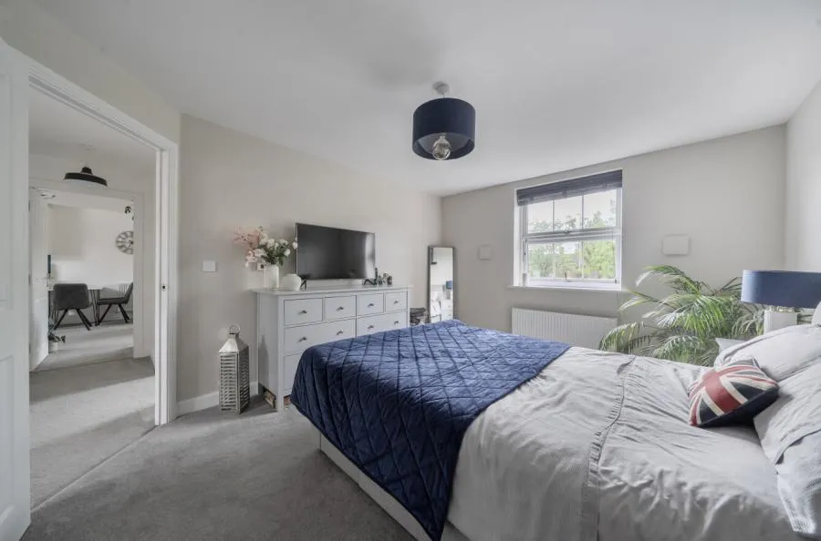 Hutton Close, Newbury, RG14, photo 10